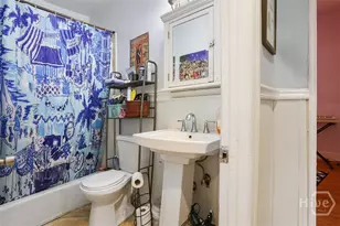 2304 Reynolds St, Savannah, GA 31401 - Photo 10