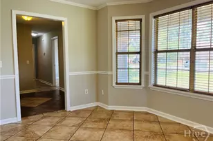 705 Dover Ln, Hinesville, GA 31313 - Photo 8