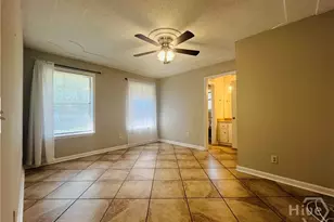 705 Dover Ln, Hinesville, GA 31313 - Photo 10