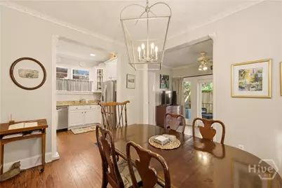 111 E Broad Street, Savannah, GA 31401 - Photo 12