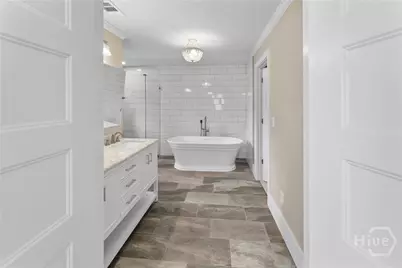 1723 Walthour Road, Savannah, GA 31410 - Photo 24