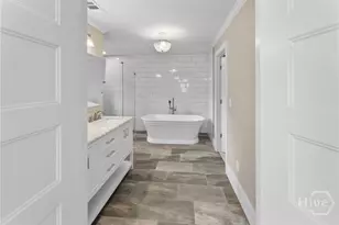 1723 Walthour Rd, Savannah, GA 31410 - Photo 24