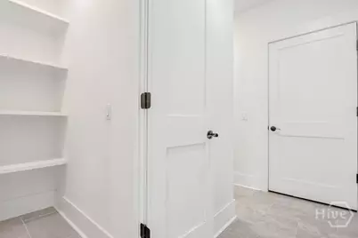 2005 E 38th Street, Savannah, GA 31404 - Photo 22