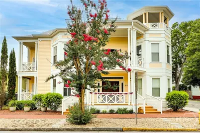 305 E Bolton Street #201, Savannah, GA 31401 - Photo 2