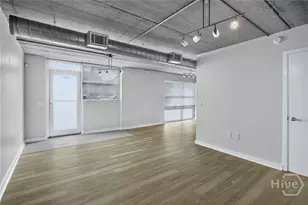 555 Berrien St, Savannah, GA 31401 - Photo 10