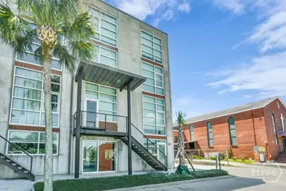 555 Berrien Street #C, Savannah, GA 31401 - Photo 2
