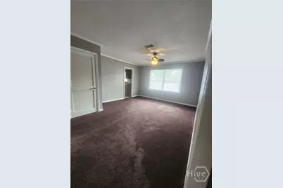 311 Holly Hill Road, Savannah, GA 31410 - Photo 6