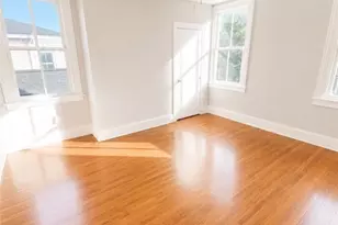 516 W 38th St, Savannah, GA 31415 - Photo 4