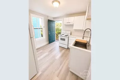 516 W 38th Street #1/2, Savannah, GA 31415 - Photo 6