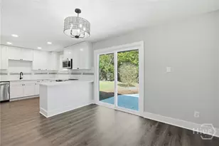 21 Sheridan Cir, Savannah, GA 31406 - Photo 8