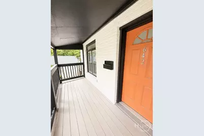 642 W 42nd Street #B, Savannah, GA 31415 - Photo 2