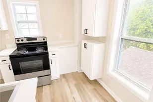 642 W 42nd St, Savannah, GA 31415 - Photo 6