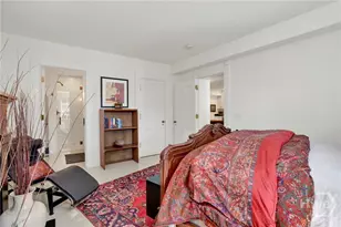 224 E Jones Ln, Savannah, GA 31401 - Photo 22