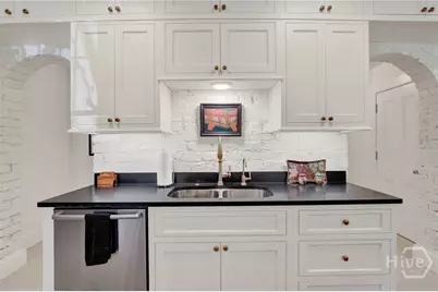 224 E Jones Lane #Garden, Savannah, GA 31401 - Photo 12