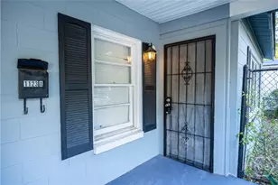 1123 E 70th St, Savannah, GA 31404 - Photo 12
