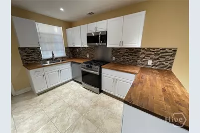 101 W 52nd Street, Savannah, GA 31405 - Photo 4