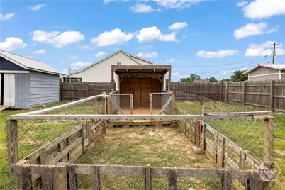180 Bonnie Circle, Ellabell, GA 31308 - Photo 32