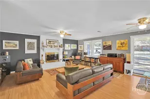 807 Dyches Dr, Savannah, GA 31406 - Photo 8