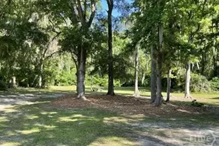 401 N Cromwell Rd, Savannah, GA 31410 - Photo 36