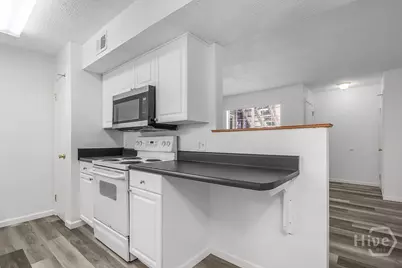 401 N Cromwell Road #T-1, Savannah, GA 31410 - Photo 16