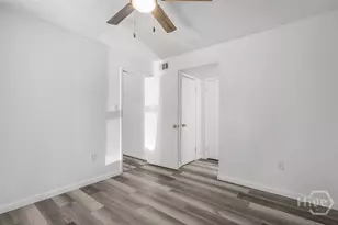 401 N Cromwell Rd, Savannah, GA 31410 - Photo 26