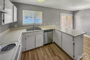 254 Bordeaux Ln, Savannah, GA 31419 - Photo 10