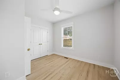 104 W 41st Street, Savannah, GA 31401 - Photo 16