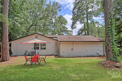 8 Hillyer Drive, Savannah, GA 31406 - Photo 32