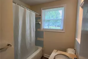 1524 Laberta Ct, Savannah, GA 31406 - Photo 8