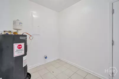 321 Byck Avenue, Garden City, GA 31408 - Photo 10