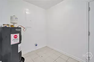 321 Byck Ave, Garden City, GA 31408 - Photo 10