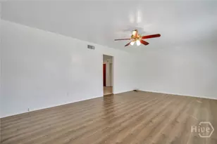 321 Byck Ave, Garden City, GA 31408 - Photo 4