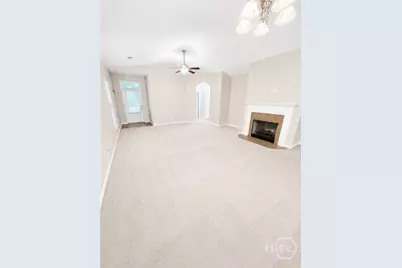 35 Chapel Lake N, Savannah, GA 31419 - Photo 4