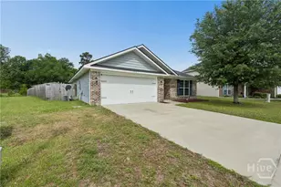 713 Highgrove Ct, Hinesville, GA 31313 - Photo 2
