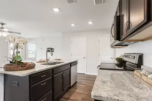 10 Flagler Dr, Savannah, GA 31419 - Photo 6