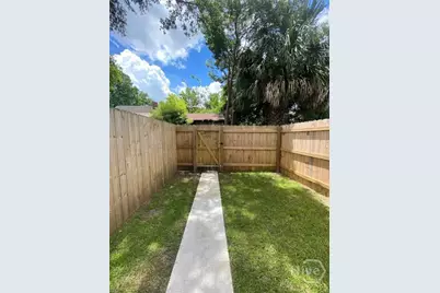 111 W 48th Street, Savannah, GA 31405 - Photo 8