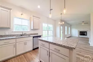 40 Wacey Ct, Hinesville, GA 31313 - Photo 10