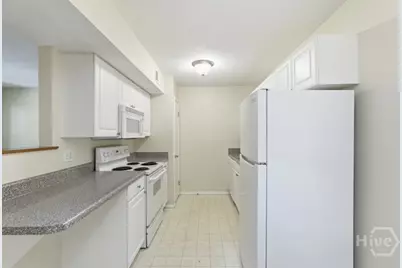 401 N Cromwell Road #D2, Savannah, GA 31410 - Photo 8