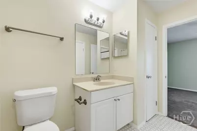 401 N Cromwell Road #D2, Savannah, GA 31410 - Photo 16