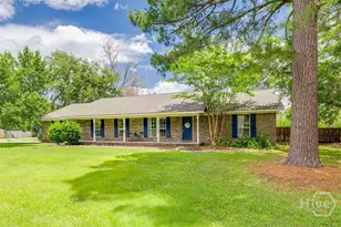 500 Flowers Dr, Hinesville, GA 31313 - Photo 2