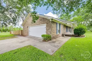 500 Flowers Dr, Hinesville, GA 31313 - Photo 4