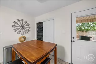 527 Red Oak Dr, Savannah, GA 31419 - Photo 10