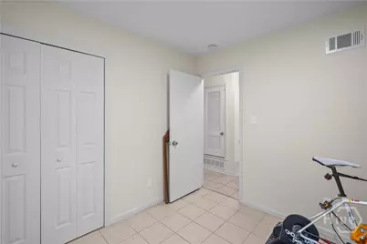 527 Red Oak Drive, Savannah, GA 31419 - Photo 32