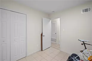 527 Red Oak Dr, Savannah, GA 31419 - Photo 32