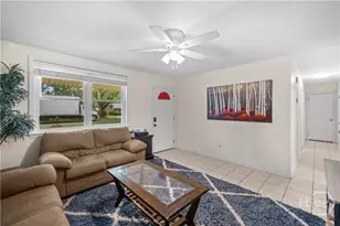 527 Red Oak Dr, Savannah, GA 31419 - Photo 6