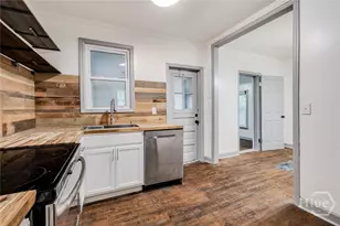 1710 E 41st St, Savannah, GA 31404 - Photo 8