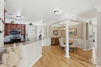 2124 Whitemarsh Way, Savannah, GA 31410 - Photo 10