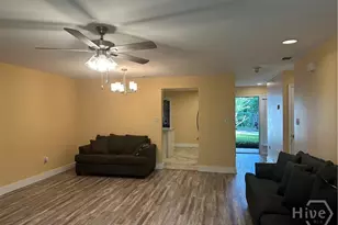 300 Hampton St, Savannah, GA 31405 - Photo 6