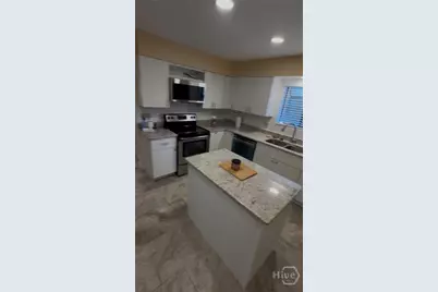 300 Hampton Street #12, Savannah, GA 31405 - Photo 2