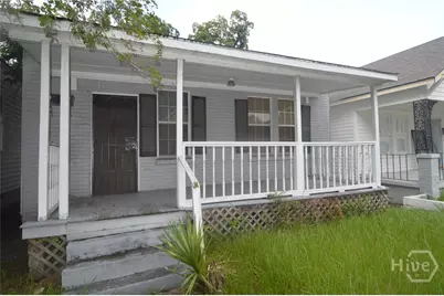 1010 W Victory Drive, Savannah, GA 31405 - Photo 4